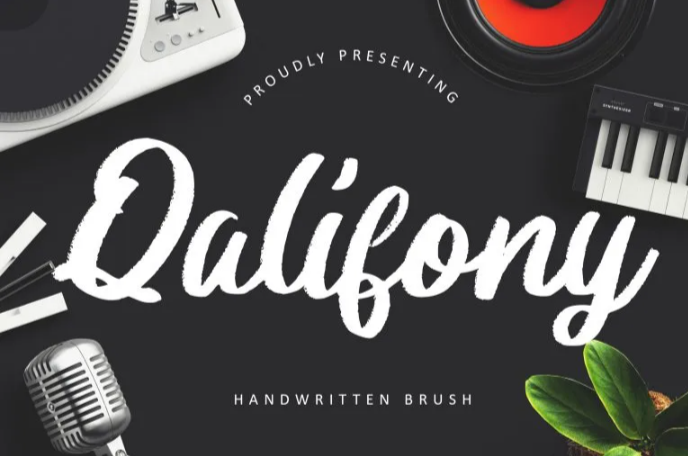 A stylish brush font, Qalifony Font